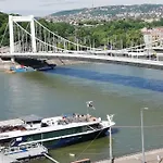 B&p Vip Riverside 26 דירה *